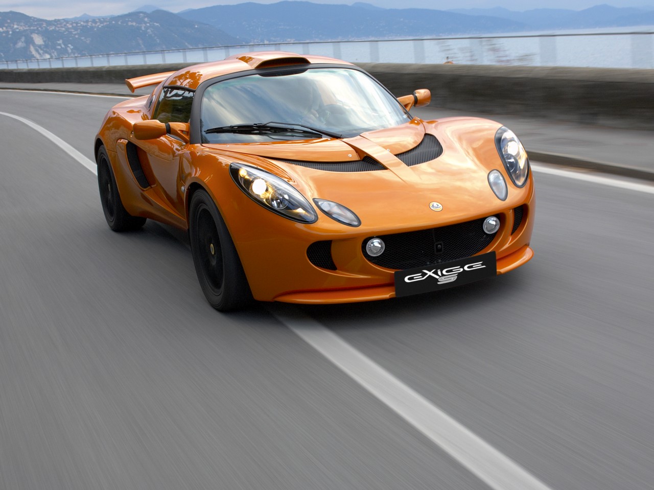 Лотус машина exige