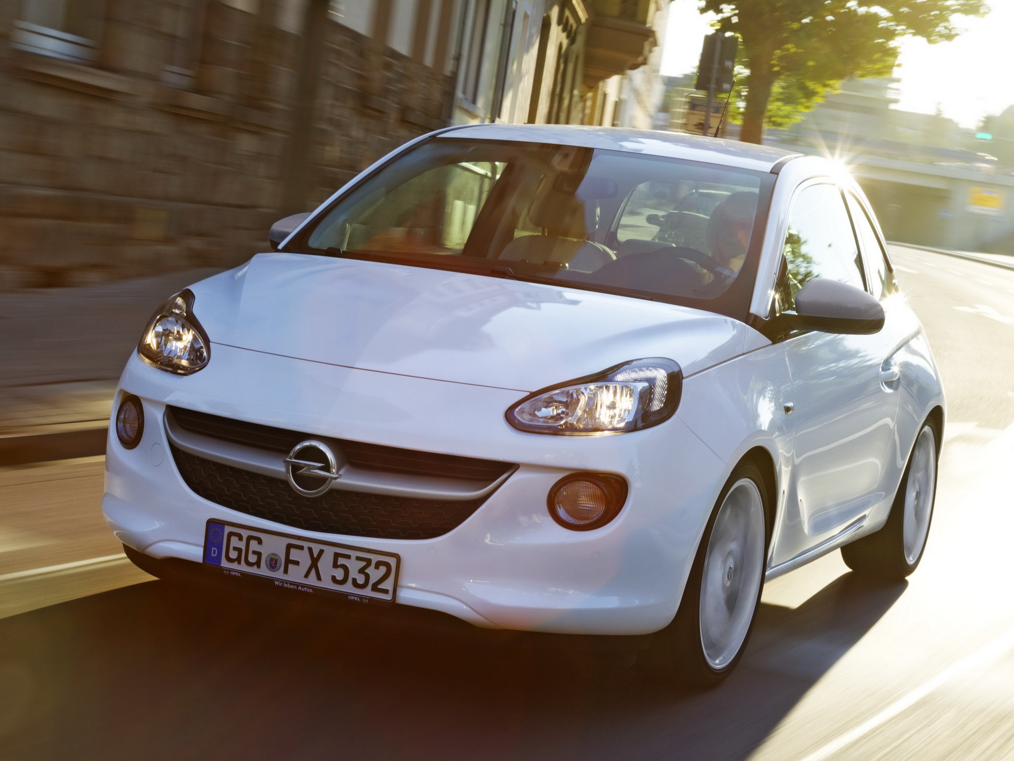 Opel Adam 2012