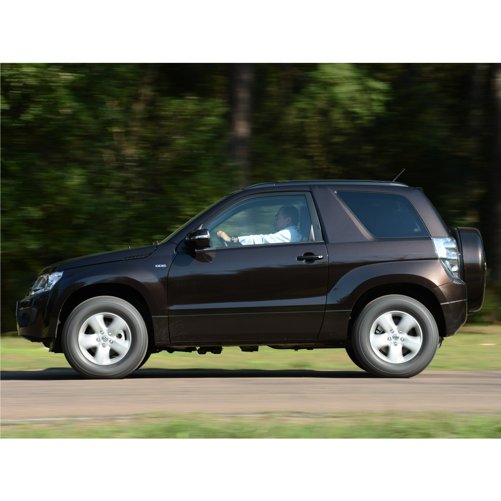 Suzuki Grand Vitara 3d