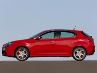 Alfa Romeo Giulietta Hatchback (940) 1.4 TB MT (120hp) Progression photo, Alfa Romeo Giulietta Hatchback (940) 1.4 TB MT (120hp) Progression photos, Alfa Romeo Giulietta Hatchback (940) 1.4 TB MT (120hp) Progression picture, Alfa Romeo Giulietta Hatchback (940) 1.4 TB MT (120hp) Progression pictures, Alfa Romeo photos, Alfa Romeo pictures, image Alfa Romeo, Alfa Romeo images