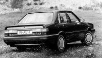 Audi 80 Sedan 4-door (B2) 1.3 MT (59 hp) photo, Audi 80 Sedan 4-door (B2) 1.3 MT (59 hp) photos, Audi 80 Sedan 4-door (B2) 1.3 MT (59 hp) picture, Audi 80 Sedan 4-door (B2) 1.3 MT (59 hp) pictures, Audi photos, Audi pictures, image Audi, Audi images