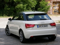 Audi A1 Hatchback 3-door (1 generation) 1.2 TFSI MT (86 HP) Ambition photo, Audi A1 Hatchback 3-door (1 generation) 1.2 TFSI MT (86 HP) Ambition photos, Audi A1 Hatchback 3-door (1 generation) 1.2 TFSI MT (86 HP) Ambition picture, Audi A1 Hatchback 3-door (1 generation) 1.2 TFSI MT (86 HP) Ambition pictures, Audi photos, Audi pictures, image Audi, Audi images