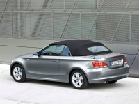 BMW 1 series Convertible (E81/E82/E87/E88) 118i AT (143 HP, '08) photo, BMW 1 series Convertible (E81/E82/E87/E88) 118i AT (143 HP, '08) photos, BMW 1 series Convertible (E81/E82/E87/E88) 118i AT (143 HP, '08) picture, BMW 1 series Convertible (E81/E82/E87/E88) 118i AT (143 HP, '08) pictures, BMW photos, BMW pictures, image BMW, BMW images