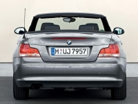 BMW 1 series Convertible (E81/E82/E87/E88) 118i AT (143 HP, '08) photo, BMW 1 series Convertible (E81/E82/E87/E88) 118i AT (143 HP, '08) photos, BMW 1 series Convertible (E81/E82/E87/E88) 118i AT (143 HP, '08) picture, BMW 1 series Convertible (E81/E82/E87/E88) 118i AT (143 HP, '08) pictures, BMW photos, BMW pictures, image BMW, BMW images