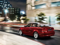 BMW 1 series Convertible (E82/E88) 120i AT (170hp) photo, BMW 1 series Convertible (E82/E88) 120i AT (170hp) photos, BMW 1 series Convertible (E82/E88) 120i AT (170hp) picture, BMW 1 series Convertible (E82/E88) 120i AT (170hp) pictures, BMW photos, BMW pictures, image BMW, BMW images