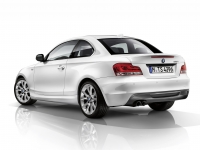 BMW 1 series Coupe (E82/E88) 118d AT (143hp) photo, BMW 1 series Coupe (E82/E88) 118d AT (143hp) photos, BMW 1 series Coupe (E82/E88) 118d AT (143hp) picture, BMW 1 series Coupe (E82/E88) 118d AT (143hp) pictures, BMW photos, BMW pictures, image BMW, BMW images