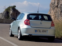 BMW 1 series Hatchback 3-door (E81/E82/E87/E88) 116d MT (116hp) photo, BMW 1 series Hatchback 3-door (E81/E82/E87/E88) 116d MT (116hp) photos, BMW 1 series Hatchback 3-door (E81/E82/E87/E88) 116d MT (116hp) picture, BMW 1 series Hatchback 3-door (E81/E82/E87/E88) 116d MT (116hp) pictures, BMW photos, BMW pictures, image BMW, BMW images