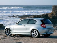 BMW 1 series Hatchback 3-door (E81/E82/E87/E88) 116i AT (122 HP '07) photo, BMW 1 series Hatchback 3-door (E81/E82/E87/E88) 116i AT (122 HP '07) photos, BMW 1 series Hatchback 3-door (E81/E82/E87/E88) 116i AT (122 HP '07) picture, BMW 1 series Hatchback 3-door (E81/E82/E87/E88) 116i AT (122 HP '07) pictures, BMW photos, BMW pictures, image BMW, BMW images