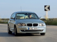 BMW 1 series Hatchback 3-door (E81/E82/E87/E88) 116i AT (122 HP, '09) photo, BMW 1 series Hatchback 3-door (E81/E82/E87/E88) 116i AT (122 HP, '09) photos, BMW 1 series Hatchback 3-door (E81/E82/E87/E88) 116i AT (122 HP, '09) picture, BMW 1 series Hatchback 3-door (E81/E82/E87/E88) 116i AT (122 HP, '09) pictures, BMW photos, BMW pictures, image BMW, BMW images