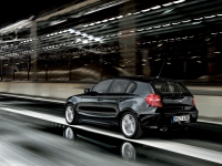 BMW 1 series Hatchback 5-door. (E81/E82/E87/E88) 116i AT (122hp '07) photo, BMW 1 series Hatchback 5-door. (E81/E82/E87/E88) 116i AT (122hp '07) photos, BMW 1 series Hatchback 5-door. (E81/E82/E87/E88) 116i AT (122hp '07) picture, BMW 1 series Hatchback 5-door. (E81/E82/E87/E88) 116i AT (122hp '07) pictures, BMW photos, BMW pictures, image BMW, BMW images