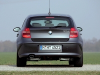 BMW 1 series Hatchback 5-door. (E81/E82/E87/E88) 118d MT (143hp '07) photo, BMW 1 series Hatchback 5-door. (E81/E82/E87/E88) 118d MT (143hp '07) photos, BMW 1 series Hatchback 5-door. (E81/E82/E87/E88) 118d MT (143hp '07) picture, BMW 1 series Hatchback 5-door. (E81/E82/E87/E88) 118d MT (143hp '07) pictures, BMW photos, BMW pictures, image BMW, BMW images