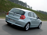 BMW 1 series Hatchback 5-door. (E81/E82/E87/E88) 118d MT (143hp '07) photo, BMW 1 series Hatchback 5-door. (E81/E82/E87/E88) 118d MT (143hp '07) photos, BMW 1 series Hatchback 5-door. (E81/E82/E87/E88) 118d MT (143hp '07) picture, BMW 1 series Hatchback 5-door. (E81/E82/E87/E88) 118d MT (143hp '07) pictures, BMW photos, BMW pictures, image BMW, BMW images