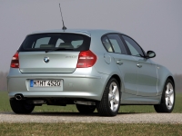 BMW 1 series Hatchback 5-door. (E81/E82/E87/E88) 118d MT (143hp '07) photo, BMW 1 series Hatchback 5-door. (E81/E82/E87/E88) 118d MT (143hp '07) photos, BMW 1 series Hatchback 5-door. (E81/E82/E87/E88) 118d MT (143hp '07) picture, BMW 1 series Hatchback 5-door. (E81/E82/E87/E88) 118d MT (143hp '07) pictures, BMW photos, BMW pictures, image BMW, BMW images