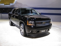 Chevrolet Avalanche Pickup (2 generation) 5.3 FlexFuel 4AT (320hp) photo, Chevrolet Avalanche Pickup (2 generation) 5.3 FlexFuel 4AT (320hp) photos, Chevrolet Avalanche Pickup (2 generation) 5.3 FlexFuel 4AT (320hp) picture, Chevrolet Avalanche Pickup (2 generation) 5.3 FlexFuel 4AT (320hp) pictures, Chevrolet photos, Chevrolet pictures, image Chevrolet, Chevrolet images