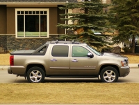 Chevrolet Avalanche Pickup (2 generation) 6.0 6AT photo, Chevrolet Avalanche Pickup (2 generation) 6.0 6AT photos, Chevrolet Avalanche Pickup (2 generation) 6.0 6AT picture, Chevrolet Avalanche Pickup (2 generation) 6.0 6AT pictures, Chevrolet photos, Chevrolet pictures, image Chevrolet, Chevrolet images