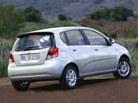 Chevrolet Aveo Hatchback 5-door. (T200) 1.4i MT (82hp) photo, Chevrolet Aveo Hatchback 5-door. (T200) 1.4i MT (82hp) photos, Chevrolet Aveo Hatchback 5-door. (T200) 1.4i MT (82hp) picture, Chevrolet Aveo Hatchback 5-door. (T200) 1.4i MT (82hp) pictures, Chevrolet photos, Chevrolet pictures, image Chevrolet, Chevrolet images