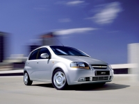 Chevrolet Aveo Hatchback 5-door. (T200) 1.4i MT (82hp) photo, Chevrolet Aveo Hatchback 5-door. (T200) 1.4i MT (82hp) photos, Chevrolet Aveo Hatchback 5-door. (T200) 1.4i MT (82hp) picture, Chevrolet Aveo Hatchback 5-door. (T200) 1.4i MT (82hp) pictures, Chevrolet photos, Chevrolet pictures, image Chevrolet, Chevrolet images