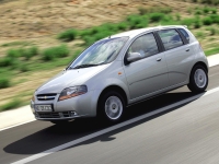 Chevrolet Aveo Hatchback 5-door. (T200) 1.4i MT (82hp) photo, Chevrolet Aveo Hatchback 5-door. (T200) 1.4i MT (82hp) photos, Chevrolet Aveo Hatchback 5-door. (T200) 1.4i MT (82hp) picture, Chevrolet Aveo Hatchback 5-door. (T200) 1.4i MT (82hp) pictures, Chevrolet photos, Chevrolet pictures, image Chevrolet, Chevrolet images