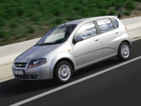 Chevrolet Aveo Hatchback 5-door. (T200) 1.4i MT (82hp) photo, Chevrolet Aveo Hatchback 5-door. (T200) 1.4i MT (82hp) photos, Chevrolet Aveo Hatchback 5-door. (T200) 1.4i MT (82hp) picture, Chevrolet Aveo Hatchback 5-door. (T200) 1.4i MT (82hp) pictures, Chevrolet photos, Chevrolet pictures, image Chevrolet, Chevrolet images