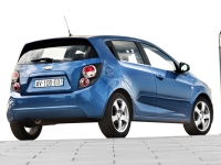 Chevrolet Aveo Hatchback (T300) 1.6 AT (115 HP) LT (2012) photo, Chevrolet Aveo Hatchback (T300) 1.6 AT (115 HP) LT (2012) photos, Chevrolet Aveo Hatchback (T300) 1.6 AT (115 HP) LT (2012) picture, Chevrolet Aveo Hatchback (T300) 1.6 AT (115 HP) LT (2012) pictures, Chevrolet photos, Chevrolet pictures, image Chevrolet, Chevrolet images