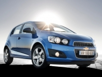 Chevrolet Aveo Hatchback (T300) 1.6 AT (115 HP) LT Alloy Wheels Pack (2013) photo, Chevrolet Aveo Hatchback (T300) 1.6 AT (115 HP) LT Alloy Wheels Pack (2013) photos, Chevrolet Aveo Hatchback (T300) 1.6 AT (115 HP) LT Alloy Wheels Pack (2013) picture, Chevrolet Aveo Hatchback (T300) 1.6 AT (115 HP) LT Alloy Wheels Pack (2013) pictures, Chevrolet photos, Chevrolet pictures, image Chevrolet, Chevrolet images