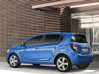 Chevrolet Aveo Hatchback (T300) 1.6 AT (115 HP) LT Base (2013) photo, Chevrolet Aveo Hatchback (T300) 1.6 AT (115 HP) LT Base (2013) photos, Chevrolet Aveo Hatchback (T300) 1.6 AT (115 HP) LT Base (2013) picture, Chevrolet Aveo Hatchback (T300) 1.6 AT (115 HP) LT Base (2013) pictures, Chevrolet photos, Chevrolet pictures, image Chevrolet, Chevrolet images