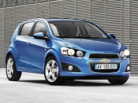 Chevrolet Aveo Hatchback (T300) 1.6 AT (115 HP) LTZ (2013) photo, Chevrolet Aveo Hatchback (T300) 1.6 AT (115 HP) LTZ (2013) photos, Chevrolet Aveo Hatchback (T300) 1.6 AT (115 HP) LTZ (2013) picture, Chevrolet Aveo Hatchback (T300) 1.6 AT (115 HP) LTZ (2013) pictures, Chevrolet photos, Chevrolet pictures, image Chevrolet, Chevrolet images