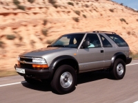 Chevrolet Blazer SUV 3-door (4 generation) 4.3 AWD AT photo, Chevrolet Blazer SUV 3-door (4 generation) 4.3 AWD AT photos, Chevrolet Blazer SUV 3-door (4 generation) 4.3 AWD AT picture, Chevrolet Blazer SUV 3-door (4 generation) 4.3 AWD AT pictures, Chevrolet photos, Chevrolet pictures, image Chevrolet, Chevrolet images