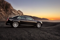 Chrysler 300C Sedan 4-door (2 generation) AT 3.6 (286 hp) Luxury Series (2012) photo, Chrysler 300C Sedan 4-door (2 generation) AT 3.6 (286 hp) Luxury Series (2012) photos, Chrysler 300C Sedan 4-door (2 generation) AT 3.6 (286 hp) Luxury Series (2012) picture, Chrysler 300C Sedan 4-door (2 generation) AT 3.6 (286 hp) Luxury Series (2012) pictures, Chrysler photos, Chrysler pictures, image Chrysler, Chrysler images