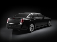 Chrysler 300C Sedan 4-door (2 generation) AT 3.6 (286 hp) Luxury Series (2012) photo, Chrysler 300C Sedan 4-door (2 generation) AT 3.6 (286 hp) Luxury Series (2012) photos, Chrysler 300C Sedan 4-door (2 generation) AT 3.6 (286 hp) Luxury Series (2012) picture, Chrysler 300C Sedan 4-door (2 generation) AT 3.6 (286 hp) Luxury Series (2012) pictures, Chrysler photos, Chrysler pictures, image Chrysler, Chrysler images