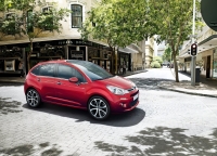 Citroen C3 Hatchback (2 generation) 1.0 MT photo, Citroen C3 Hatchback (2 generation) 1.0 MT photos, Citroen C3 Hatchback (2 generation) 1.0 MT picture, Citroen C3 Hatchback (2 generation) 1.0 MT pictures, Citroen photos, Citroen pictures, image Citroen, Citroen images