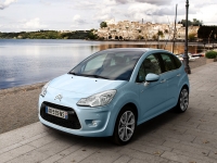 Citroen C3 Hatchback (2 generation) 1.4 AMT (95hp) Tendance (2012) photo, Citroen C3 Hatchback (2 generation) 1.4 AMT (95hp) Tendance (2012) photos, Citroen C3 Hatchback (2 generation) 1.4 AMT (95hp) Tendance (2012) picture, Citroen C3 Hatchback (2 generation) 1.4 AMT (95hp) Tendance (2012) pictures, Citroen photos, Citroen pictures, image Citroen, Citroen images