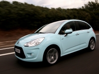 Citroen C3 Hatchback (2 generation) 1.4 AMT (95hp) Tendance (2012) photo, Citroen C3 Hatchback (2 generation) 1.4 AMT (95hp) Tendance (2012) photos, Citroen C3 Hatchback (2 generation) 1.4 AMT (95hp) Tendance (2012) picture, Citroen C3 Hatchback (2 generation) 1.4 AMT (95hp) Tendance (2012) pictures, Citroen photos, Citroen pictures, image Citroen, Citroen images