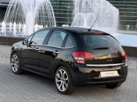 Citroen C3 Hatchback (2 generation) 1.4 AMT (95hp) Tendance (2012) photo, Citroen C3 Hatchback (2 generation) 1.4 AMT (95hp) Tendance (2012) photos, Citroen C3 Hatchback (2 generation) 1.4 AMT (95hp) Tendance (2012) picture, Citroen C3 Hatchback (2 generation) 1.4 AMT (95hp) Tendance (2012) pictures, Citroen photos, Citroen pictures, image Citroen, Citroen images