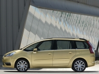 Citroen C4 Grand Picasso MPV 5-door (1 generation) 1.6 MT (120hp) eMyWay Dynamique (2012) photo, Citroen C4 Grand Picasso MPV 5-door (1 generation) 1.6 MT (120hp) eMyWay Dynamique (2012) photos, Citroen C4 Grand Picasso MPV 5-door (1 generation) 1.6 MT (120hp) eMyWay Dynamique (2012) picture, Citroen C4 Grand Picasso MPV 5-door (1 generation) 1.6 MT (120hp) eMyWay Dynamique (2012) pictures, Citroen photos, Citroen pictures, image Citroen, Citroen images