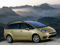 Citroen C4 Grand Picasso MPV 5-door (1 generation) 1.6 MT (120hp) eMyWay Dynamique (2012) photo, Citroen C4 Grand Picasso MPV 5-door (1 generation) 1.6 MT (120hp) eMyWay Dynamique (2012) photos, Citroen C4 Grand Picasso MPV 5-door (1 generation) 1.6 MT (120hp) eMyWay Dynamique (2012) picture, Citroen C4 Grand Picasso MPV 5-door (1 generation) 1.6 MT (120hp) eMyWay Dynamique (2012) pictures, Citroen photos, Citroen pictures, image Citroen, Citroen images