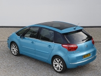 Citroen C4 Picasso MPV 5-door (1 generation) 1.6 MT (120hp) Classique (2012) photo, Citroen C4 Picasso MPV 5-door (1 generation) 1.6 MT (120hp) Classique (2012) photos, Citroen C4 Picasso MPV 5-door (1 generation) 1.6 MT (120hp) Classique (2012) picture, Citroen C4 Picasso MPV 5-door (1 generation) 1.6 MT (120hp) Classique (2012) pictures, Citroen photos, Citroen pictures, image Citroen, Citroen images