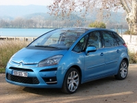 Citroen C4 Picasso MPV 5-door (1 generation) 1.6 MT (120hp) Classique (2012) photo, Citroen C4 Picasso MPV 5-door (1 generation) 1.6 MT (120hp) Classique (2012) photos, Citroen C4 Picasso MPV 5-door (1 generation) 1.6 MT (120hp) Classique (2012) picture, Citroen C4 Picasso MPV 5-door (1 generation) 1.6 MT (120hp) Classique (2012) pictures, Citroen photos, Citroen pictures, image Citroen, Citroen images