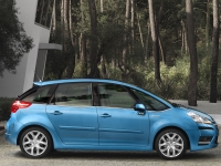 Citroen C4 Picasso MPV 5-door (1 generation) 1.6 MT (120hp) Classique (2012) photo, Citroen C4 Picasso MPV 5-door (1 generation) 1.6 MT (120hp) Classique (2012) photos, Citroen C4 Picasso MPV 5-door (1 generation) 1.6 MT (120hp) Classique (2012) picture, Citroen C4 Picasso MPV 5-door (1 generation) 1.6 MT (120hp) Classique (2012) pictures, Citroen photos, Citroen pictures, image Citroen, Citroen images