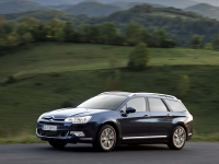 Citroen C5 Estate (2 generation) 2.0 Hdi AT (140hp) Exclusive (2013) photo, Citroen C5 Estate (2 generation) 2.0 Hdi AT (140hp) Exclusive (2013) photos, Citroen C5 Estate (2 generation) 2.0 Hdi AT (140hp) Exclusive (2013) picture, Citroen C5 Estate (2 generation) 2.0 Hdi AT (140hp) Exclusive (2013) pictures, Citroen photos, Citroen pictures, image Citroen, Citroen images