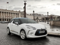 Citroen DS3 Hatchback (1 generation) 1.4 VTi MT (95 Hp) Chic (2012) photo, Citroen DS3 Hatchback (1 generation) 1.4 VTi MT (95 Hp) Chic (2012) photos, Citroen DS3 Hatchback (1 generation) 1.4 VTi MT (95 Hp) Chic (2012) picture, Citroen DS3 Hatchback (1 generation) 1.4 VTi MT (95 Hp) Chic (2012) pictures, Citroen photos, Citroen pictures, image Citroen, Citroen images