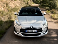 Citroen DS5 Hatchback (1 generation) AT 1.6 THP (150hp) Chic (2013) photo, Citroen DS5 Hatchback (1 generation) AT 1.6 THP (150hp) Chic (2013) photos, Citroen DS5 Hatchback (1 generation) AT 1.6 THP (150hp) Chic (2013) picture, Citroen DS5 Hatchback (1 generation) AT 1.6 THP (150hp) Chic (2013) pictures, Citroen photos, Citroen pictures, image Citroen, Citroen images