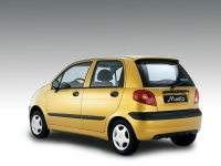 Daewoo Matiz Hatchback (1 generation) AT 0.8 (51 HP) photo, Daewoo Matiz Hatchback (1 generation) AT 0.8 (51 HP) photos, Daewoo Matiz Hatchback (1 generation) AT 0.8 (51 HP) picture, Daewoo Matiz Hatchback (1 generation) AT 0.8 (51 HP) pictures, Daewoo photos, Daewoo pictures, image Daewoo, Daewoo images