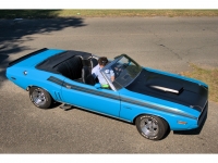 Dodge Challenger Convertible (1 generation) 3.7 3MT (145hp) photo, Dodge Challenger Convertible (1 generation) 3.7 3MT (145hp) photos, Dodge Challenger Convertible (1 generation) 3.7 3MT (145hp) picture, Dodge Challenger Convertible (1 generation) 3.7 3MT (145hp) pictures, Dodge photos, Dodge pictures, image Dodge, Dodge images