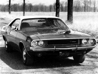 Dodge Challenger Coupe 2-door (1 generation) 3.7 TorqueFlite photo, Dodge Challenger Coupe 2-door (1 generation) 3.7 TorqueFlite photos, Dodge Challenger Coupe 2-door (1 generation) 3.7 TorqueFlite picture, Dodge Challenger Coupe 2-door (1 generation) 3.7 TorqueFlite pictures, Dodge photos, Dodge pictures, image Dodge, Dodge images