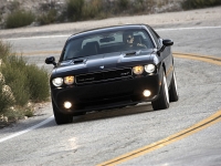 Dodge Challenger Coupe 2-door (3 generation) 3.5 V6 5AT SE (253hp) photo, Dodge Challenger Coupe 2-door (3 generation) 3.5 V6 5AT SE (253hp) photos, Dodge Challenger Coupe 2-door (3 generation) 3.5 V6 5AT SE (253hp) picture, Dodge Challenger Coupe 2-door (3 generation) 3.5 V6 5AT SE (253hp) pictures, Dodge photos, Dodge pictures, image Dodge, Dodge images