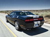 Dodge Challenger Coupe 2-door (3 generation) 3.5 V6 5AT SE (253hp) photo, Dodge Challenger Coupe 2-door (3 generation) 3.5 V6 5AT SE (253hp) photos, Dodge Challenger Coupe 2-door (3 generation) 3.5 V6 5AT SE (253hp) picture, Dodge Challenger Coupe 2-door (3 generation) 3.5 V6 5AT SE (253hp) pictures, Dodge photos, Dodge pictures, image Dodge, Dodge images