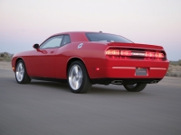 Dodge Challenger Coupe 2-door (3 generation) 3.5 V6 5AT SE (253hp) photo, Dodge Challenger Coupe 2-door (3 generation) 3.5 V6 5AT SE (253hp) photos, Dodge Challenger Coupe 2-door (3 generation) 3.5 V6 5AT SE (253hp) picture, Dodge Challenger Coupe 2-door (3 generation) 3.5 V6 5AT SE (253hp) pictures, Dodge photos, Dodge pictures, image Dodge, Dodge images