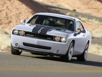 Dodge Challenger Coupe 2-door (3 generation) 3.6 V6 5AT SE (309hp) photo, Dodge Challenger Coupe 2-door (3 generation) 3.6 V6 5AT SE (309hp) photos, Dodge Challenger Coupe 2-door (3 generation) 3.6 V6 5AT SE (309hp) picture, Dodge Challenger Coupe 2-door (3 generation) 3.6 V6 5AT SE (309hp) pictures, Dodge photos, Dodge pictures, image Dodge, Dodge images