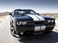 Dodge Challenger Coupe 2-door (3 generation) 6.1 V8 MT SRT8 (431hp) photo, Dodge Challenger Coupe 2-door (3 generation) 6.1 V8 MT SRT8 (431hp) photos, Dodge Challenger Coupe 2-door (3 generation) 6.1 V8 MT SRT8 (431hp) picture, Dodge Challenger Coupe 2-door (3 generation) 6.1 V8 MT SRT8 (431hp) pictures, Dodge photos, Dodge pictures, image Dodge, Dodge images